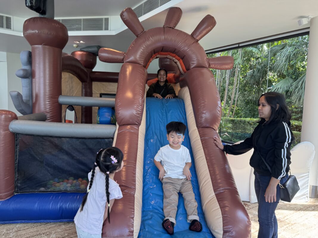 pirate bouncy with people